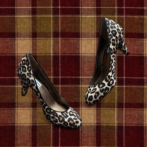 ultimate y2k style steve madden cheetah/leopard print heels.